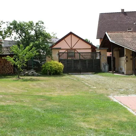 Mlyn-osvracin Appartement Osvracin